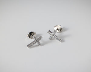 Dainty Cross Stud Earrings Dainty Cross Stud Earrings