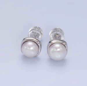 Pure Grace Pearl Studs Pure Grace Pearl Studs